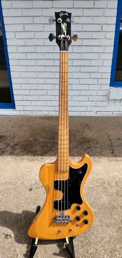 Gibson RD Artist Bass w / Bag! -LL