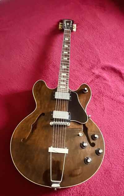Gibson es-150 DCW  1969s guitar is a vintage gem from the 1960s. Made in Canada