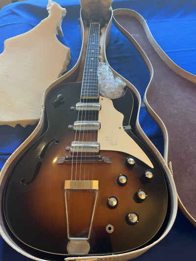Kay Speed Demon / True Tone K573 1960??s Guitar Including Scarce 1962 Kay Catalog