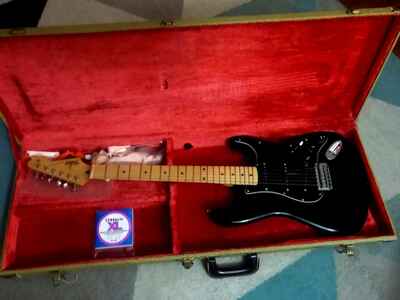 TOKAI GOLDSTAR SOUND!! FREE CASE!! Includes cleaning accessories.