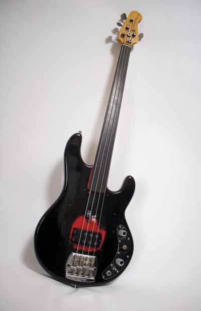 1979 Music Man StingRay Fretless 4-String Bass Guitar in Black, Pre-Ernie Ball