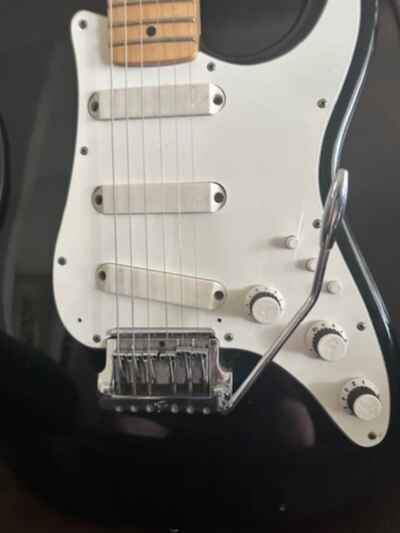 1983 Fender Vintage Stratocaster Elite in Black finish