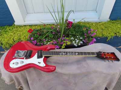 MOSRITE 1972 MARK l VENTURES style GUITAR METALLIC RED n /  MINT CELEB JOE WILLIE!