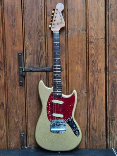 Fender Mustang Pre CBS 1964 - Gold Sparkle