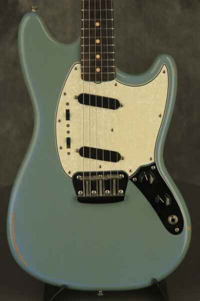 1964 Fender DUO-SONIC II Blue with 66 body CLAY DOTS + L-PLATE + 64 pickups