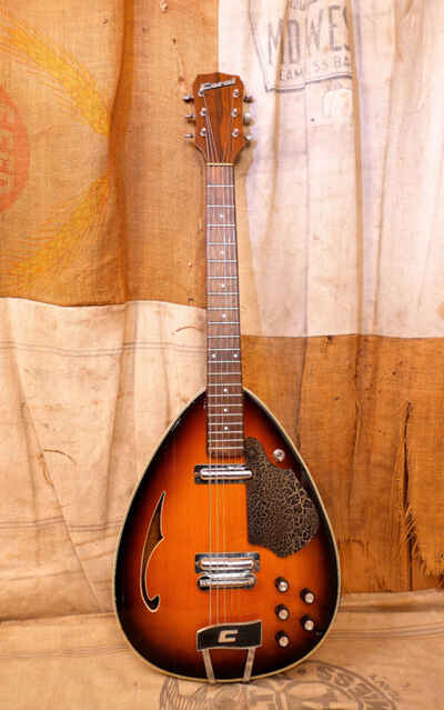 Coral Danelectro Teardrop Model 1968 - Sunburst