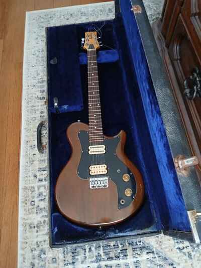 Gretsh Beast 1979 with original case