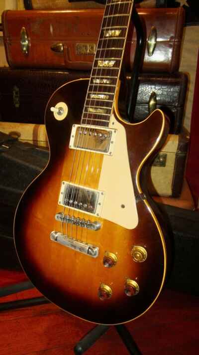 Vintage 1974 Gibson Les Paul Standard Sunburst Original Gibson Protector Case