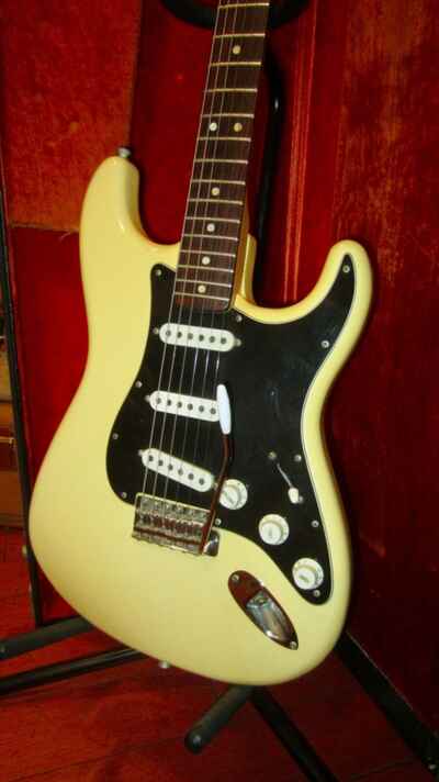 1975 Fender Stratocaster White CLEAN w /  Original Fender Hardshell Case