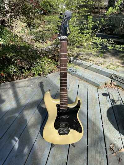 1980??s Fender Contemporary Stratocaster Strat MIJ Japan Vintage Electric Guitar