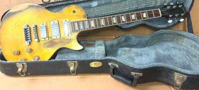 Gibson Les Paul Deluxe Goldtop 1981 3-Pickup Fabulous Playwear / Patina + Case