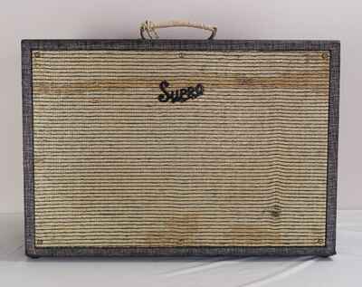 1961 Supro 1688TN Guitar  /  Bass  /  Accordion Amplifier Vintage Original