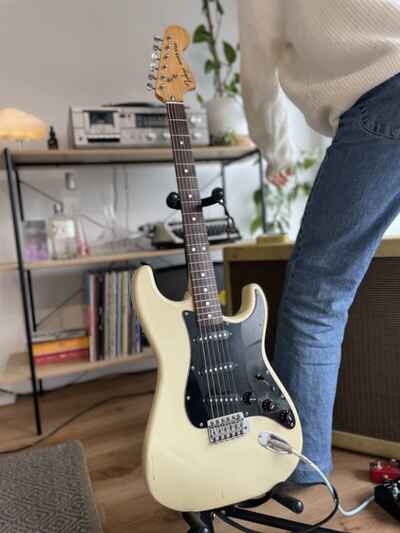 1982 Tokai Japan SS-38 Silver Star Stratocaster (Vintage White)