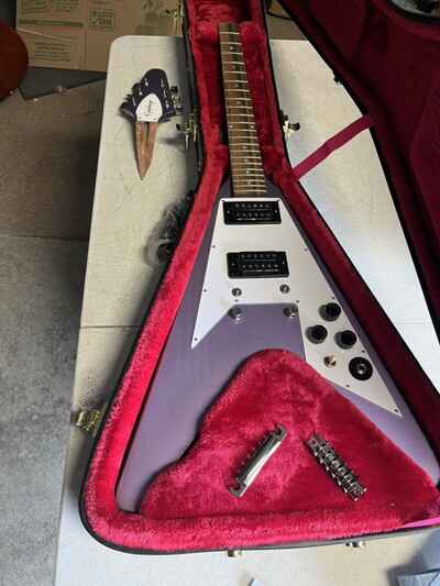 Epiphone Kirk Hammett 1979 Flying V Electric Guitar Purple, u fix it, headstock
