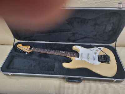 Guitarra Eléctrica Fender Stratocaster Vintage Collection Dan Smith 1983 USA