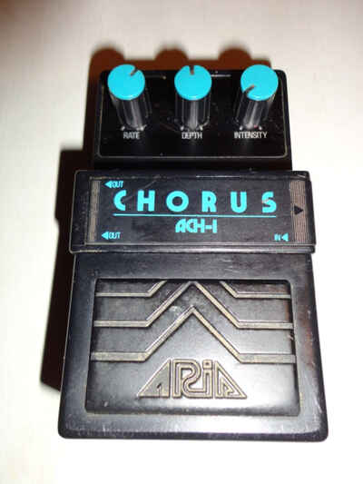 Aria Chorus ACH-1 Guitar Effects Pedal
