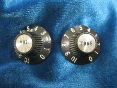 2 Vintage 1970