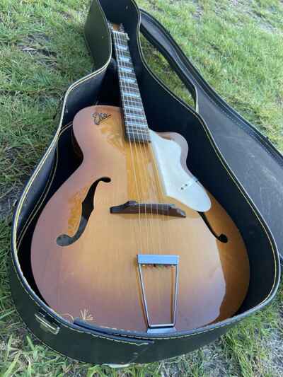Eko Acoustic Guitar Hollow Body - 6 Strings w /  Case & Fender Pick