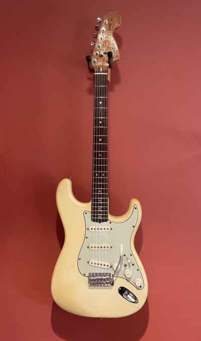 Olympic White 1972 Stratocaster