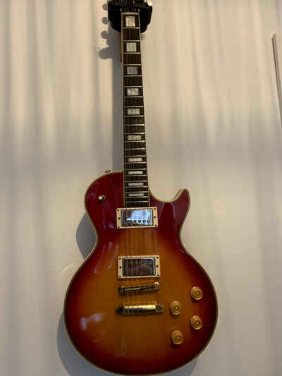 Greco Les Paul custom EG800 Cherry Burst 1978 used  £1350 00 very good condition