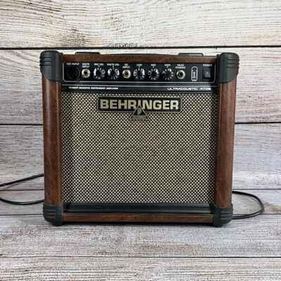(Stor) Vintage Behringer Ultracoustic AT108 20 watt Guitar Amp