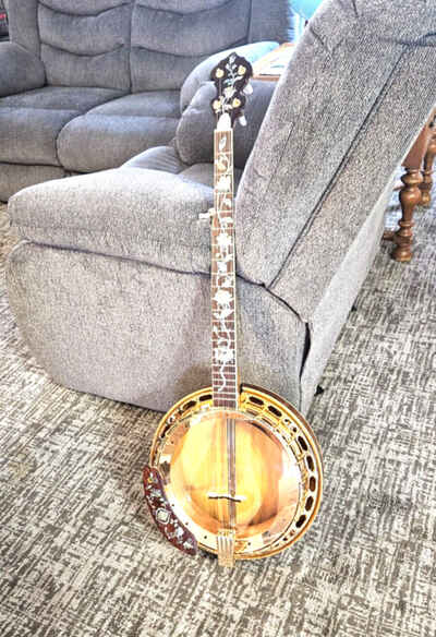 Deering Banjo Co. Golden Tone (01020771-2) 5-String Mother of Pearl Inlay Fret