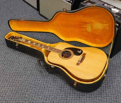 Vintage 1975 Epiphone FT-150 Dreadnought Acoustic Guitar w /  Case! Made In Japan!