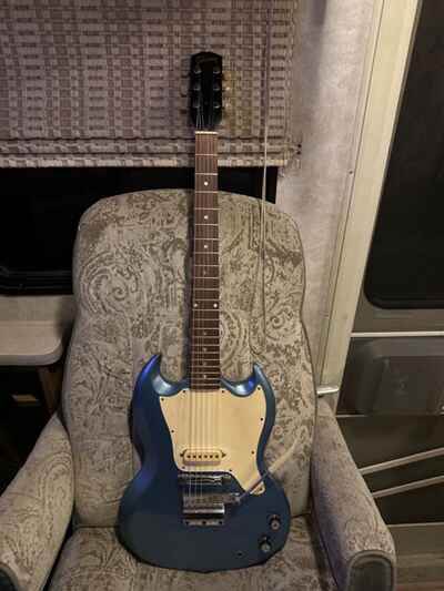 Gibson Melody Maker SG w / Vibrola and DimMarzio mid-late 60s - Pelham Blue
