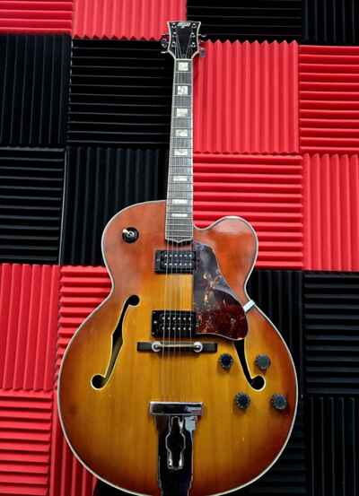 Hondo II Hollow Body Electric Guitar - 1974
