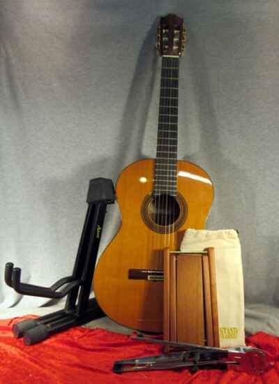 VINTAGE CORDOBA ROSEWOOD SPANIARD GUITER MODEL 40R CASE & STAND (EZS001789)