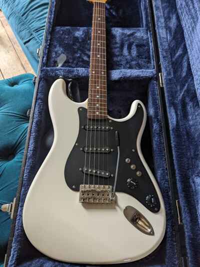 Greco SE500J Spacey Sounds (1981) White