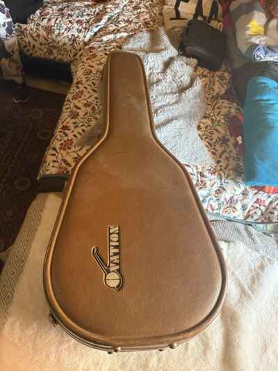 Vintage Ovation Gitarren Koffer 1981