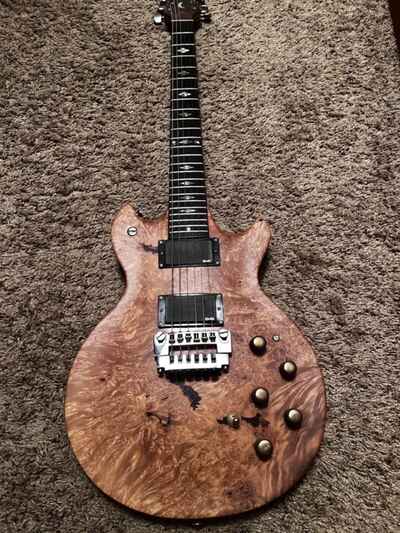 1980 Moonstone Vulcan Elec. Guitar