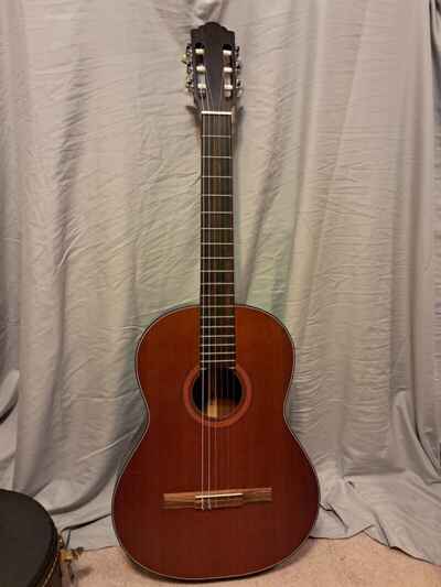 Vintage 1979 Acoustic Guild Guitar, Mark II, hard shell case, extra strings